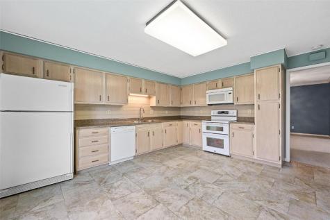 100 Thompson Drive SE Cedar Rapids IA 52403