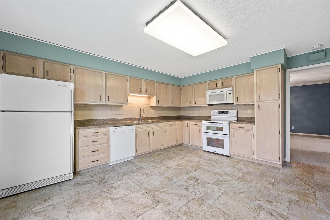 100 Thompson Drive SE Cedar Rapids IA 52403