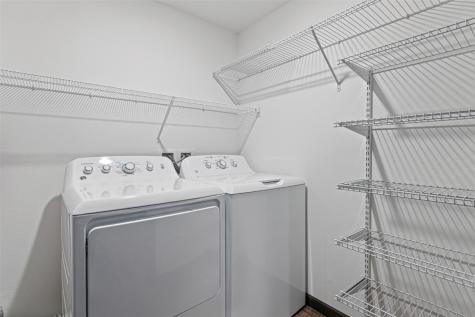 2871 Spring Rose Circle Coralville IA 52241