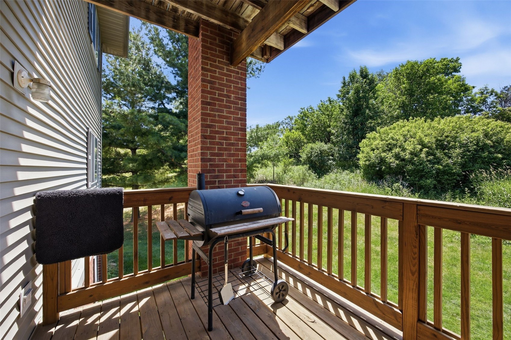 2272 Holiday Road Coralville IA 52241