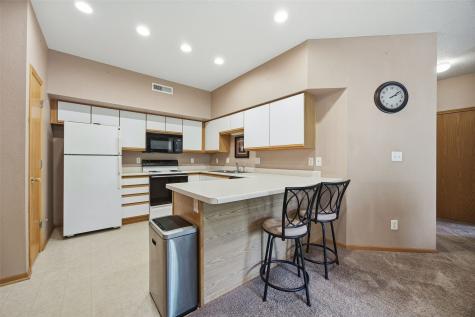 2272 Holiday Road Coralville IA 52241