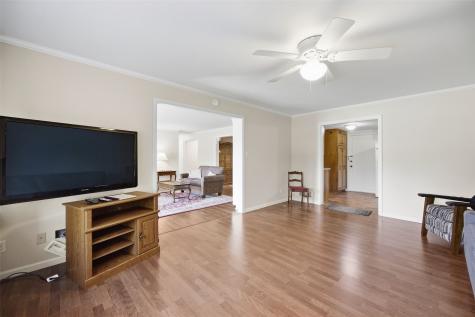 150 Thompson Drive SE Cedar Rapids IA 52403