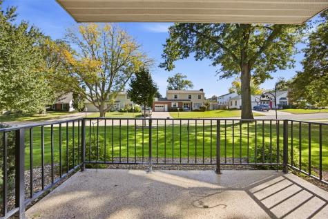 150 Thompson Drive SE Cedar Rapids IA 52403