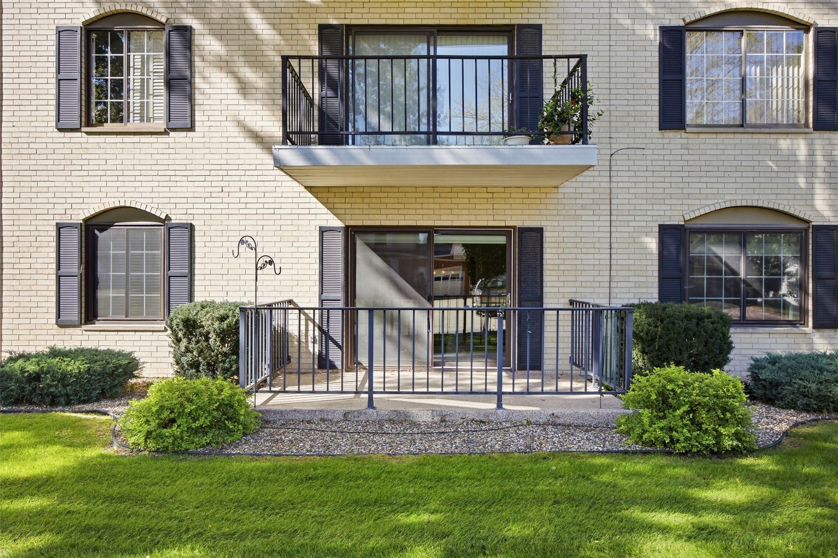 150 Thompson Drive SE Cedar Rapids IA 52403
