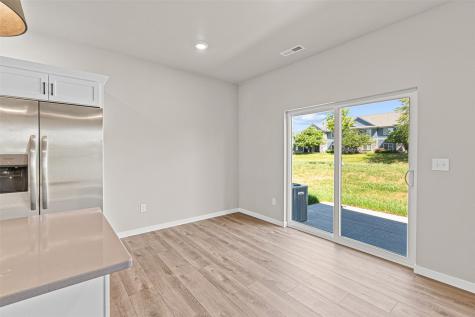 2312 Water Tower Place North Liberty IA 52317