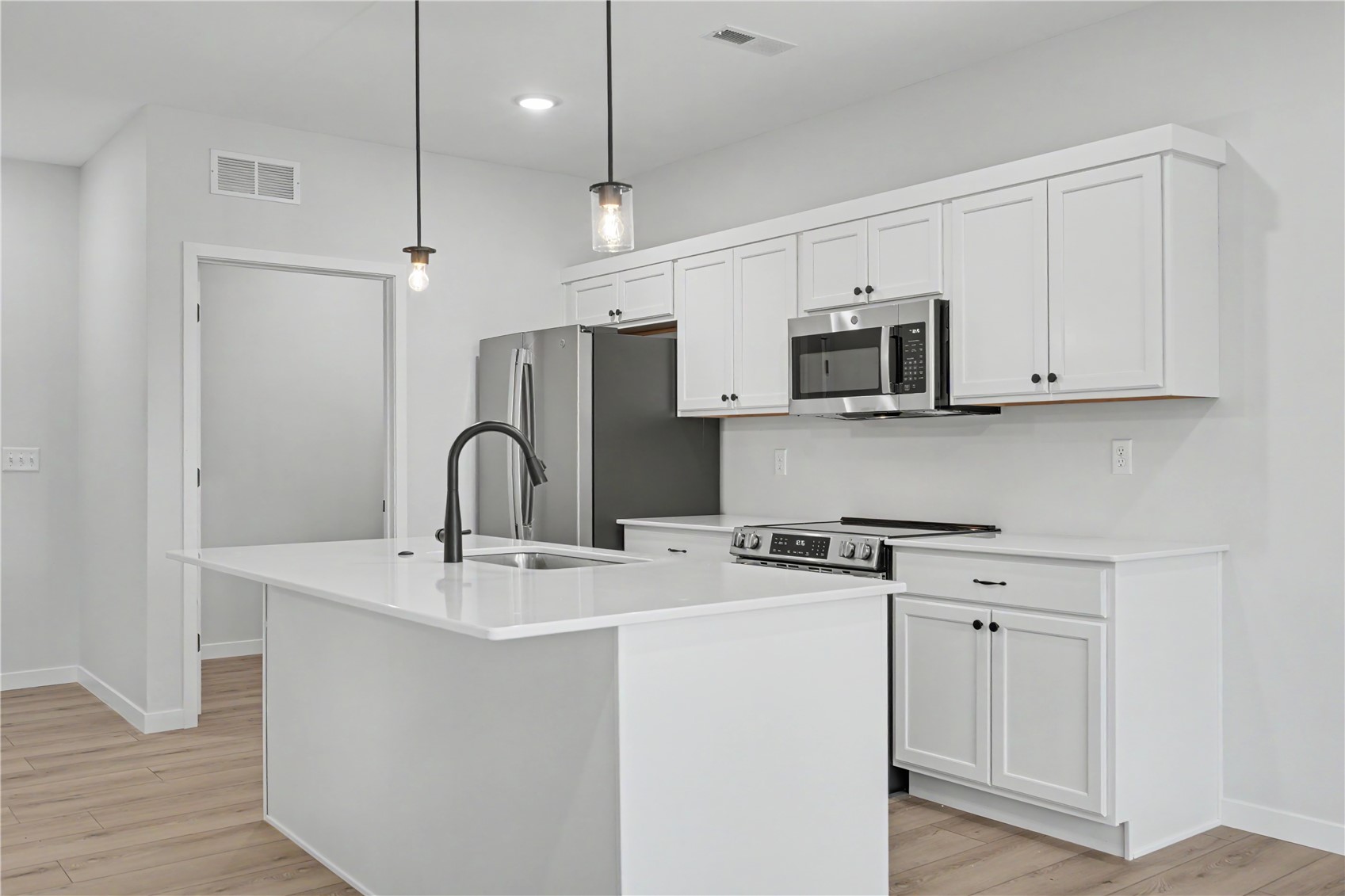 4428 Deer Creek Road Iowa City IA 52246