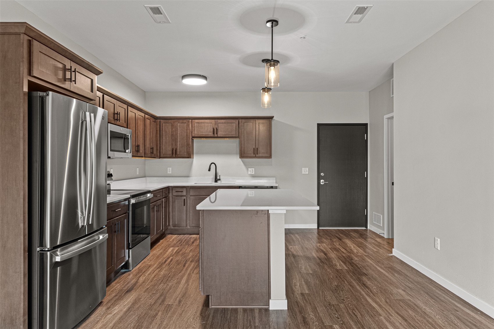 2877 Spring Rose Circle Coralville IA 52241