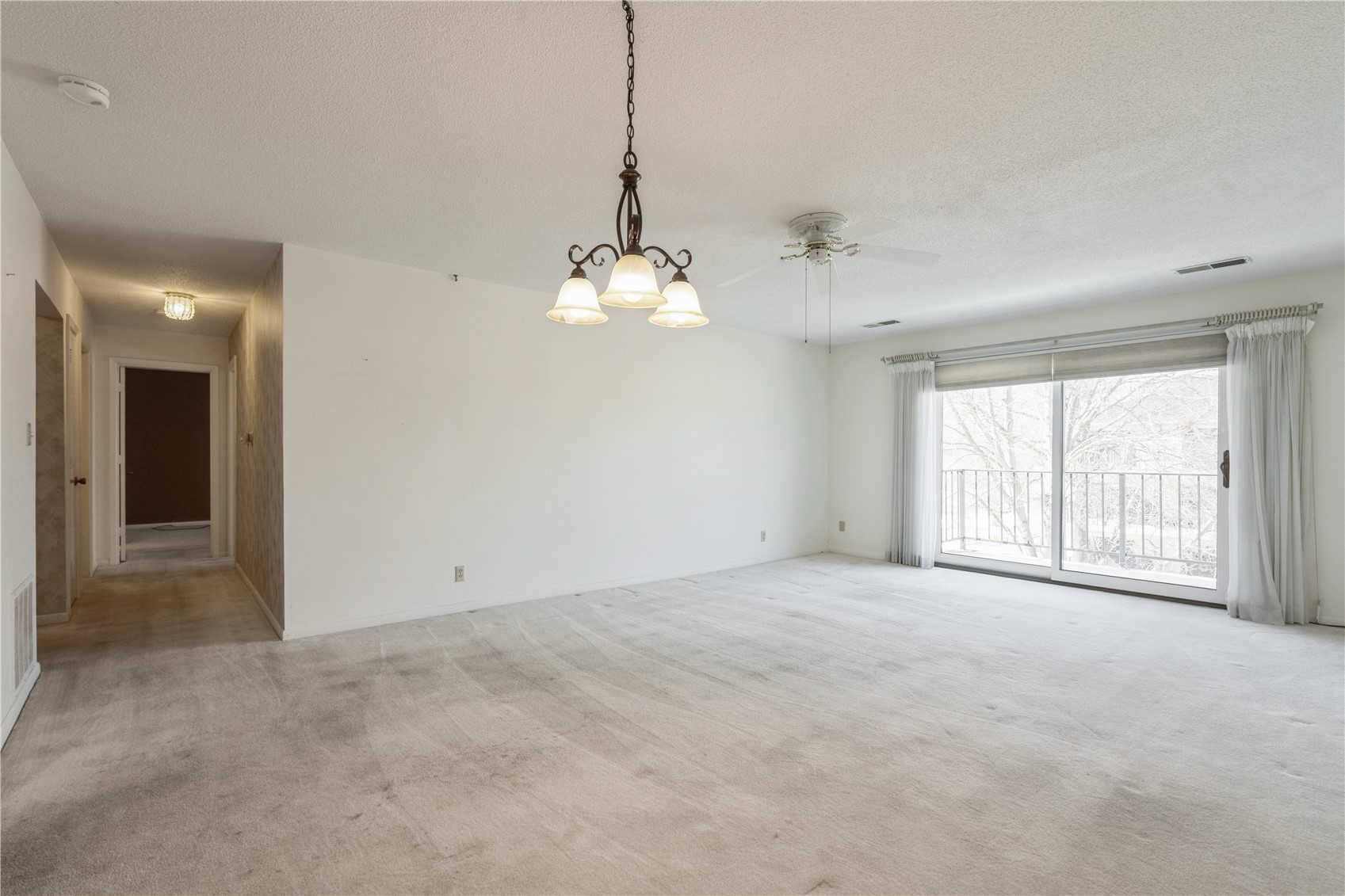 150 Thompson Drive Cedar Rapids IA 52403
