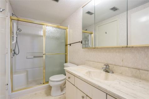 150 Thompson Drive Cedar Rapids IA 52403