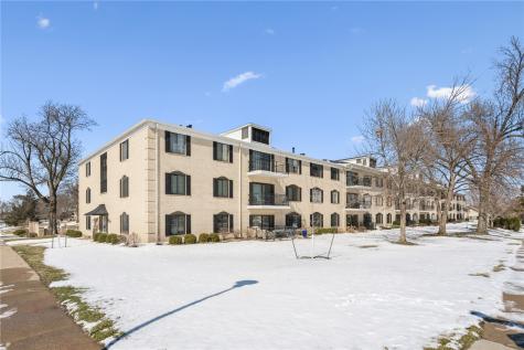 150 Thompson Drive Cedar Rapids IA 52403