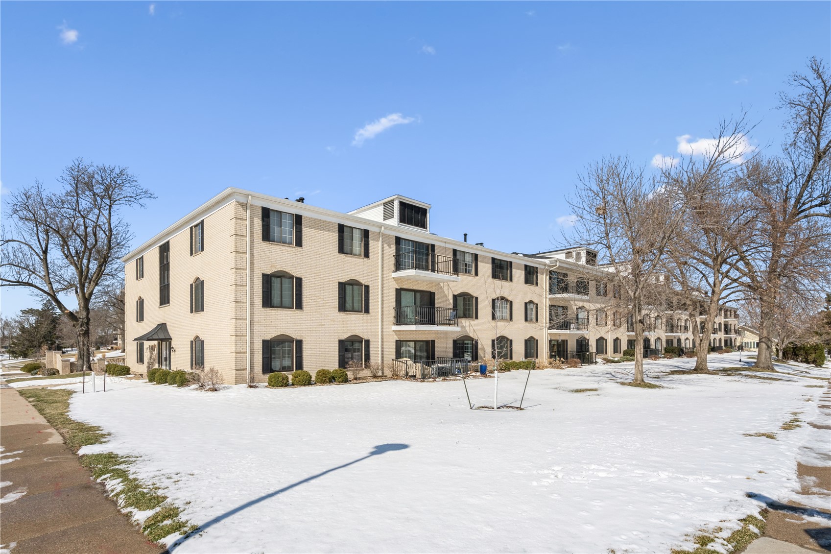 150 Thompson Drive Cedar Rapids IA 52403