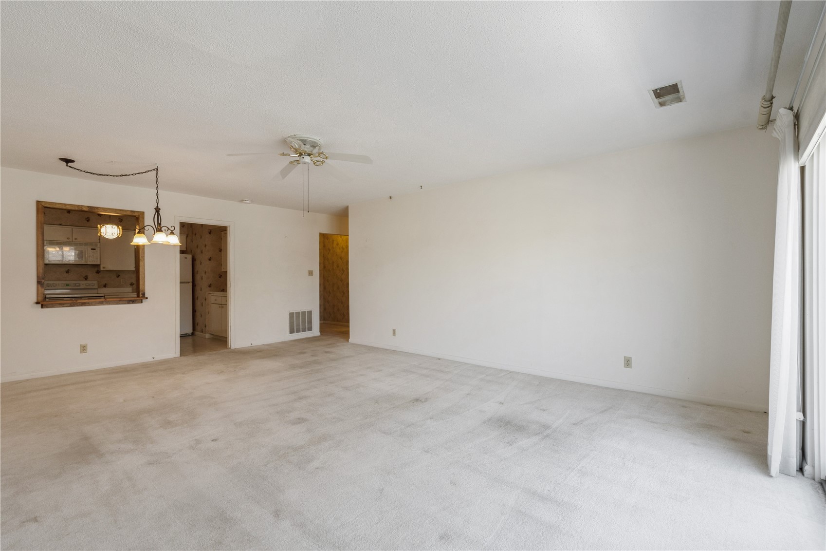 150 Thompson Drive Cedar Rapids IA 52403