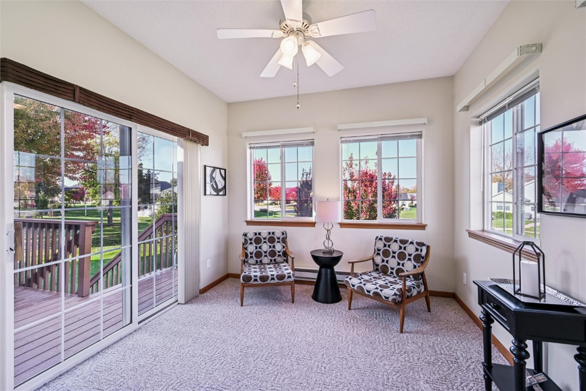 2255 Blairsferry Crossing Hiawatha IA 52233
