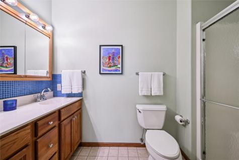 2255 Blairsferry Crossing Hiawatha IA 52233