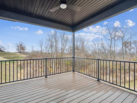586 Maclan Circle Iowa City IA 52246