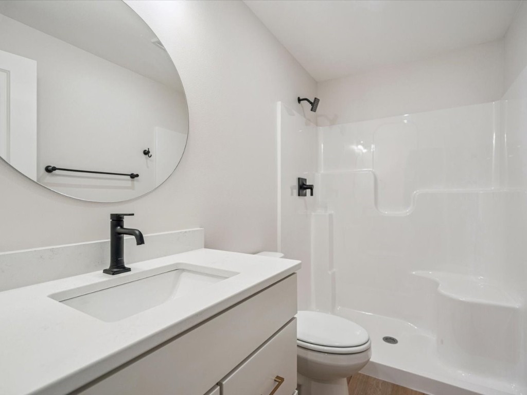 586 Maclan Circle Iowa City IA 52246