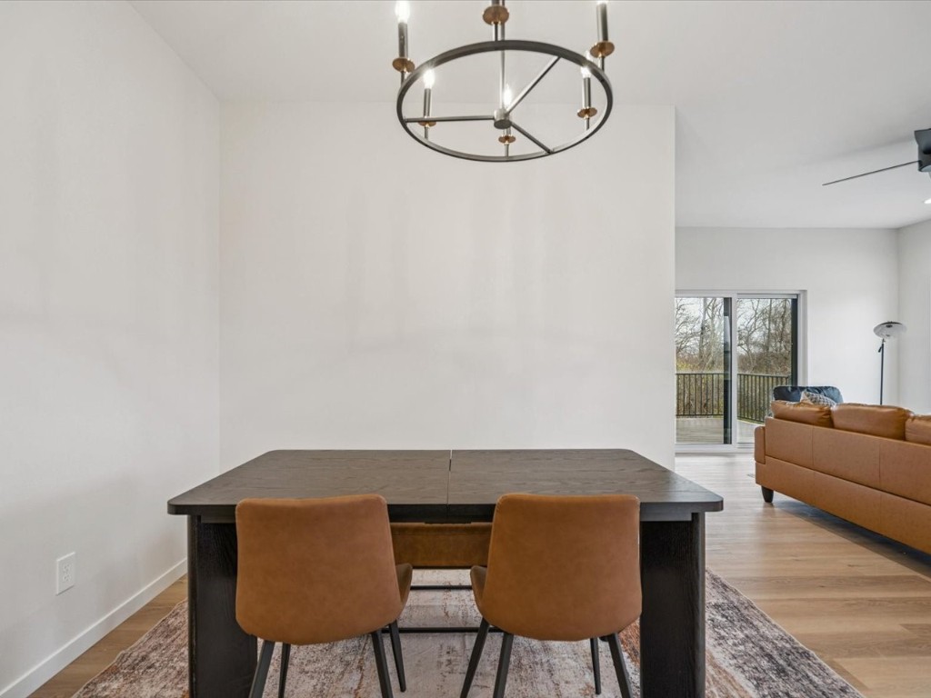 586 Maclan Circle Iowa City IA 52246