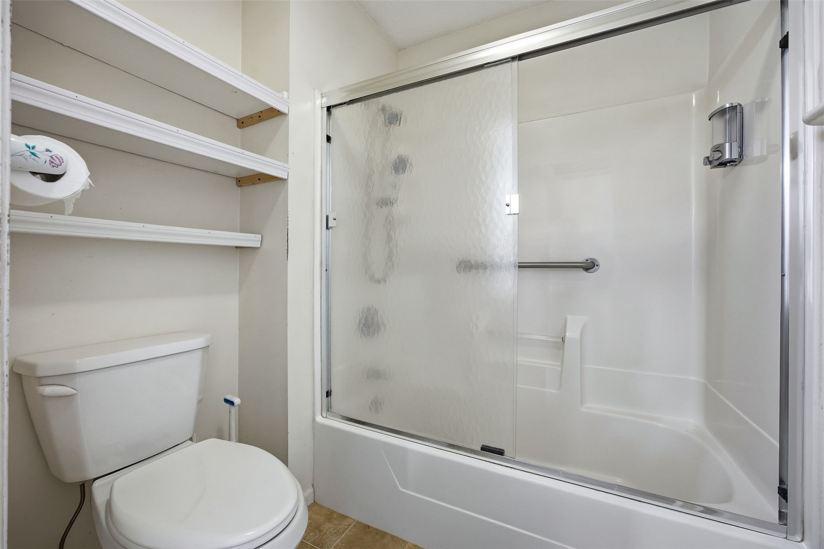 4007 Treeline Court NE Cedar Rapids IA 52411