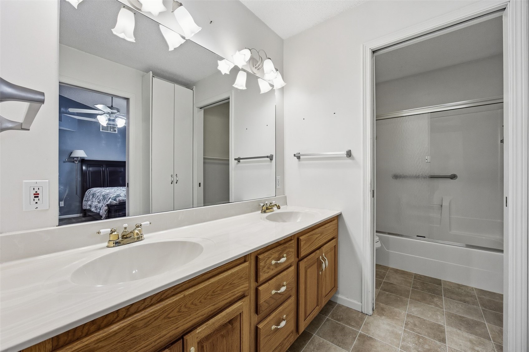 4007 Treeline Court NE Cedar Rapids IA 52411