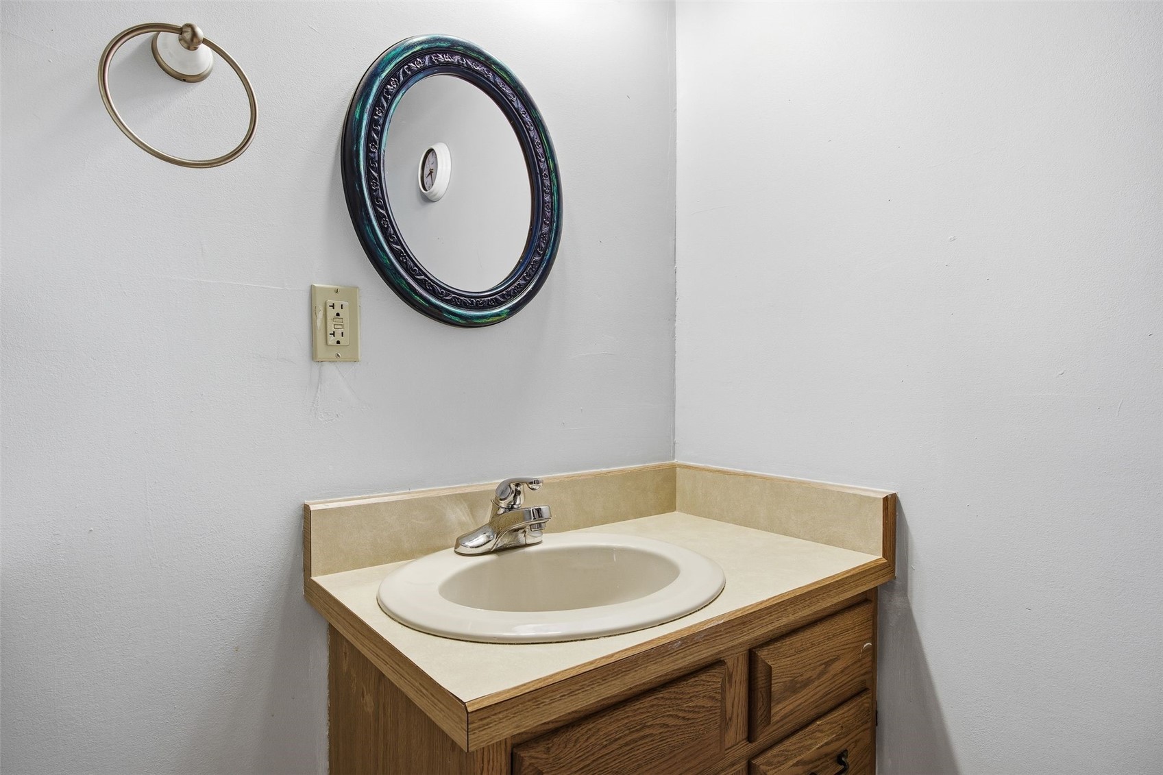 4007 Treeline Court NE Cedar Rapids IA 52411