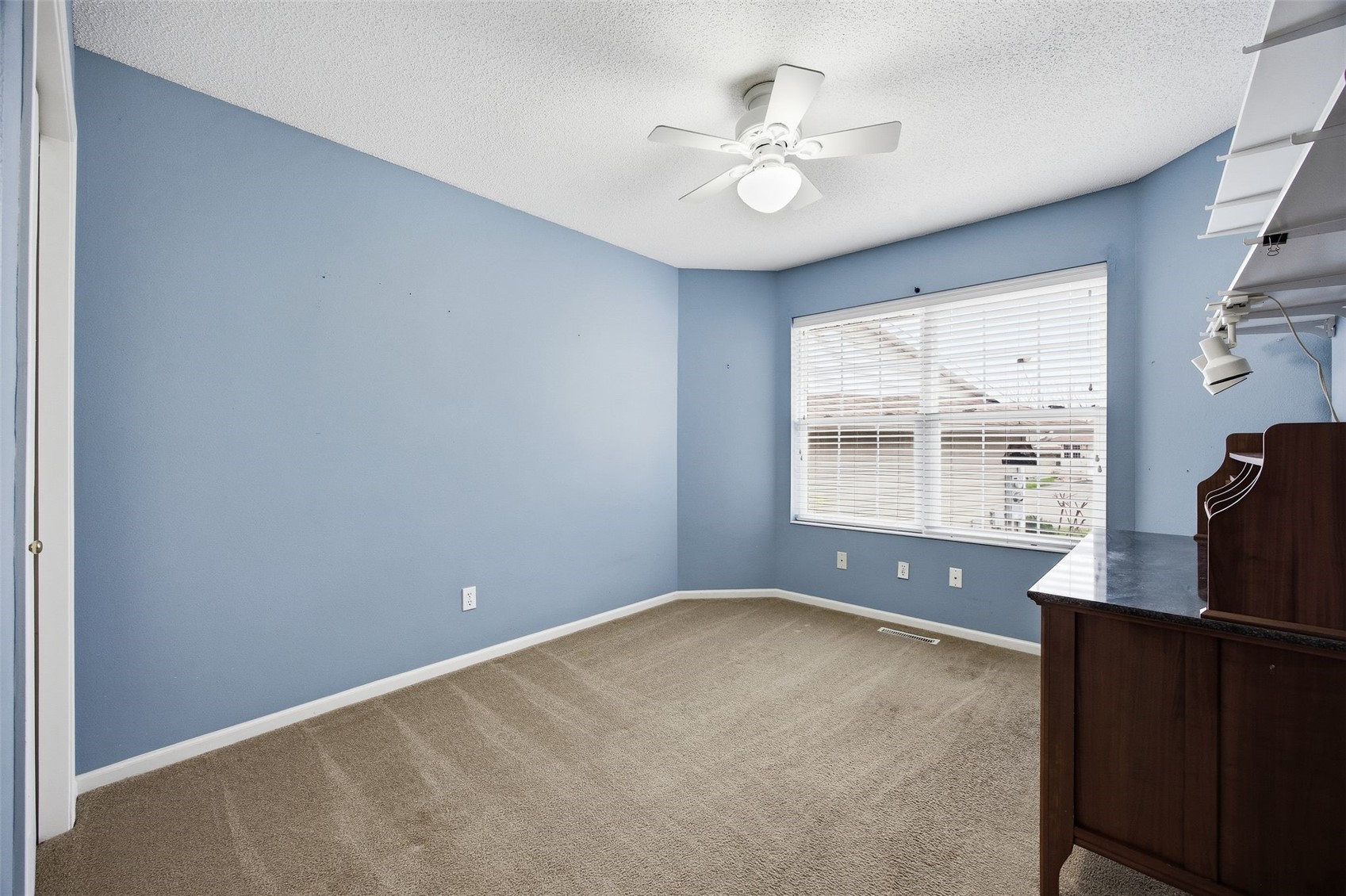 4007 Treeline Court NE Cedar Rapids IA 52411