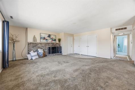 1728 Applewood Place NE Cedar Rapids IA 52402