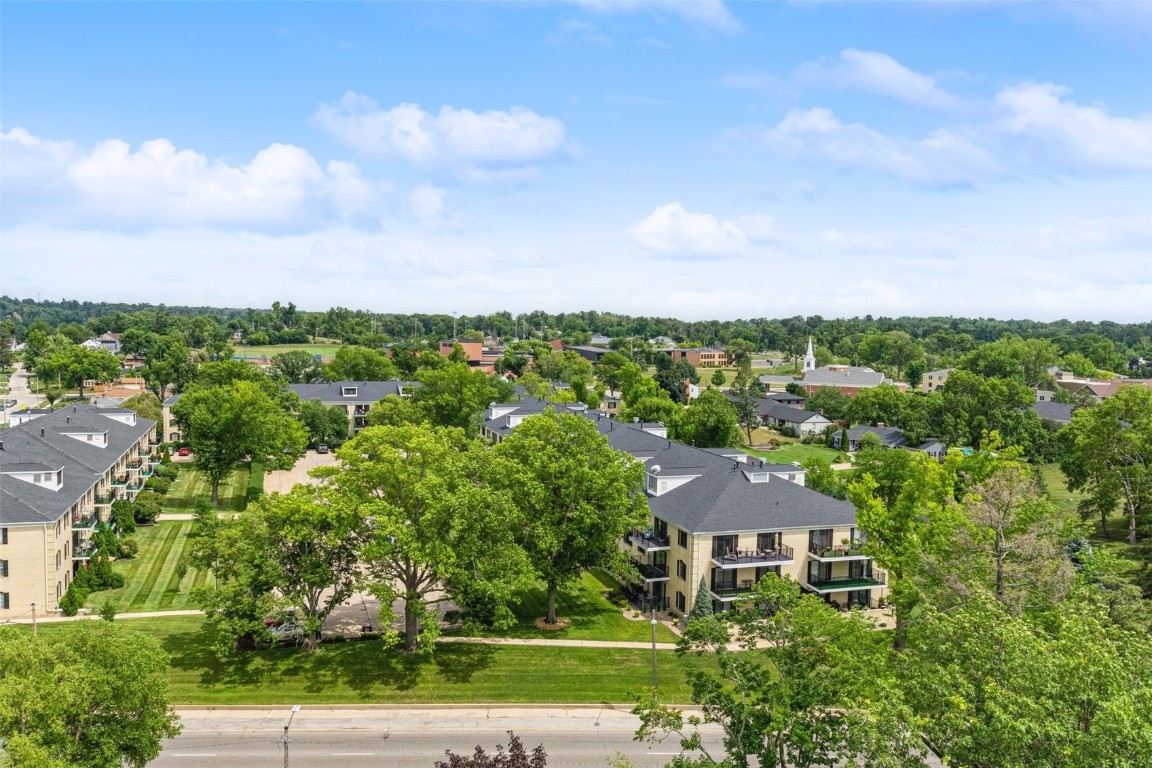 2222 1st Avenue NE Cedar Rapids IA 52403