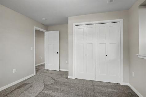 1083 Dubs Drive Iowa City IA 52246