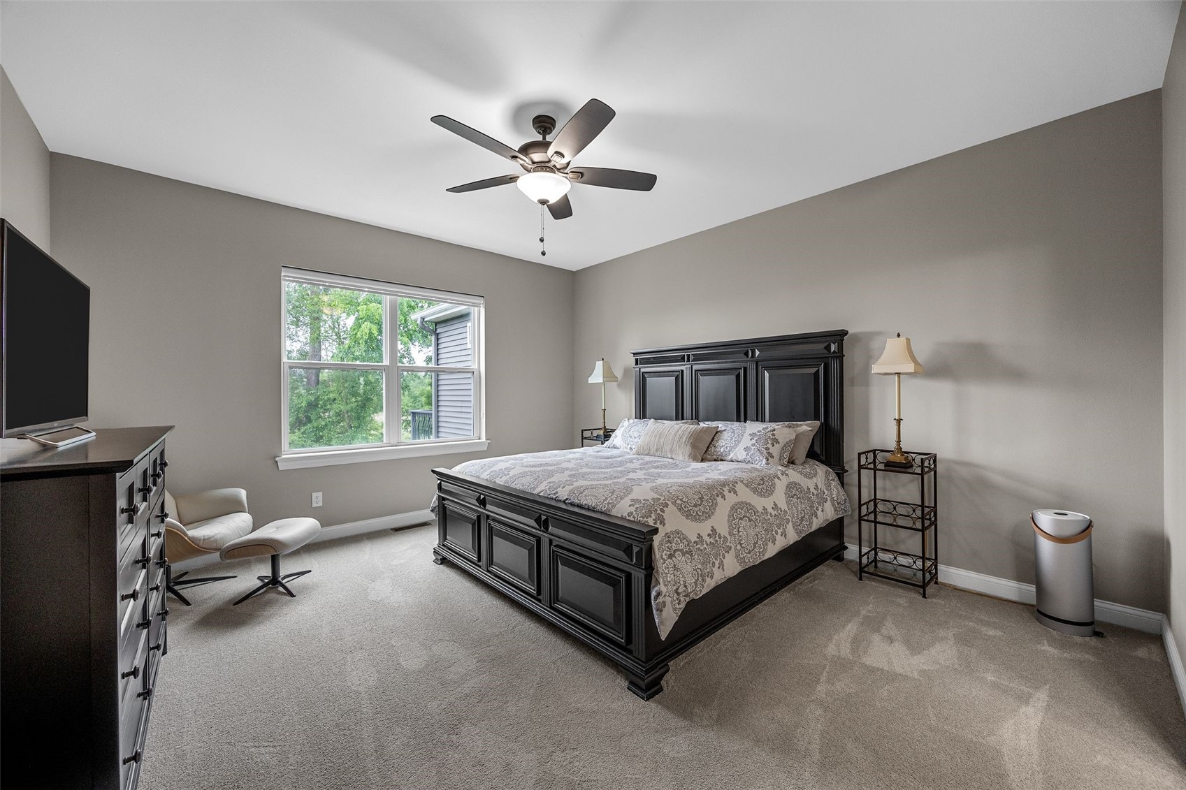 5889 Meadow Grass Circle SE Cedar Rapids IA 52403