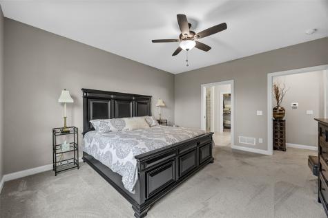 5889 Meadow Grass Circle SE Cedar Rapids IA 52403