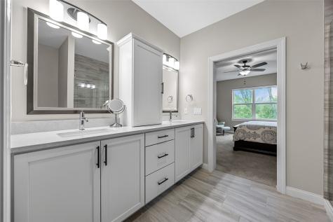 5889 Meadow Grass Circle SE Cedar Rapids IA 52403