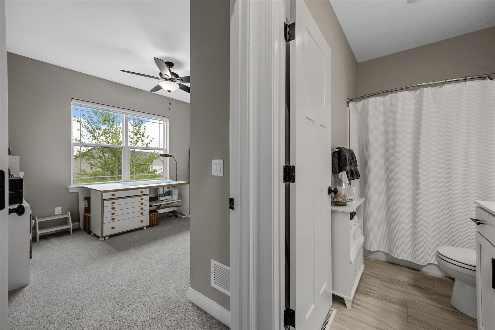 5889 Meadow Grass Circle SE Cedar Rapids IA 52403