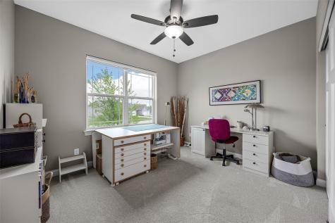 5889 Meadow Grass Circle SE Cedar Rapids IA 52403