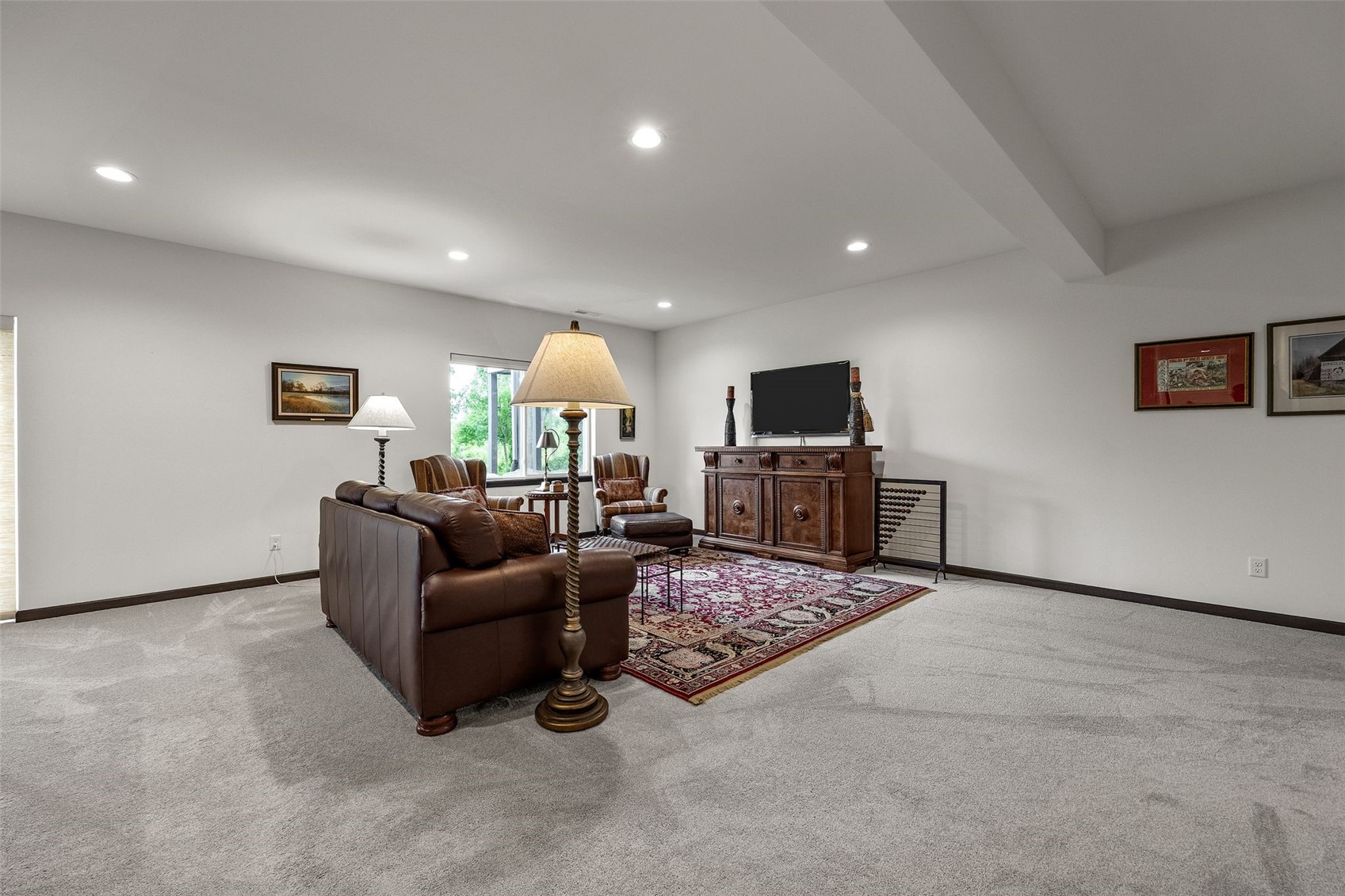 5889 Meadow Grass Circle SE Cedar Rapids IA 52403