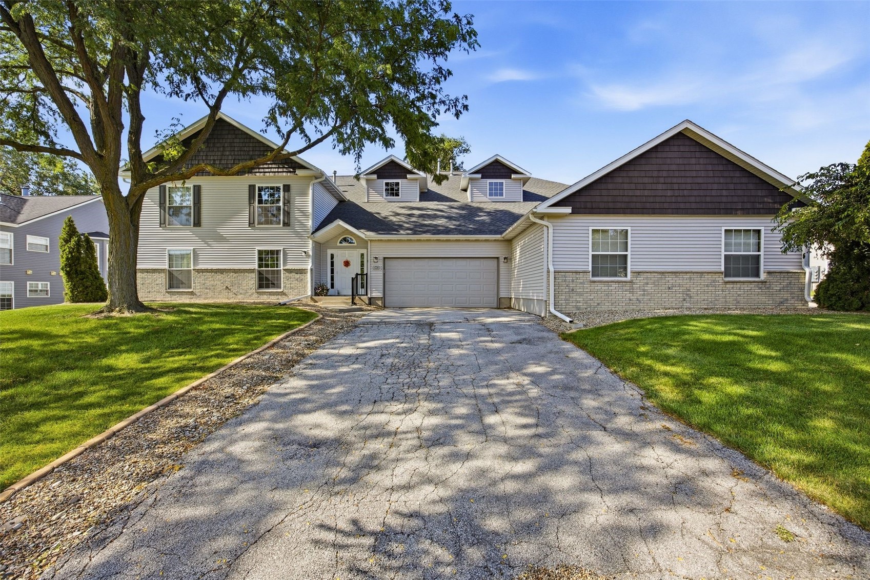 4330 Westchester Drive NE Cedar Rapids IA 52402