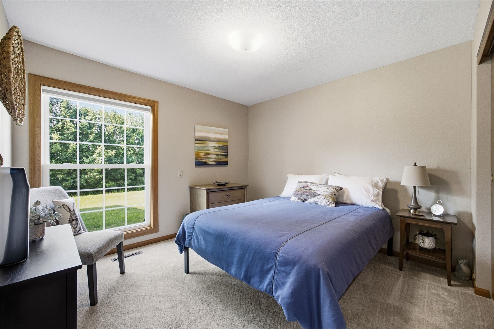 4330 Westchester Drive NE Cedar Rapids IA 52402