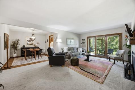 4330 Westchester Drive NE Cedar Rapids IA 52402