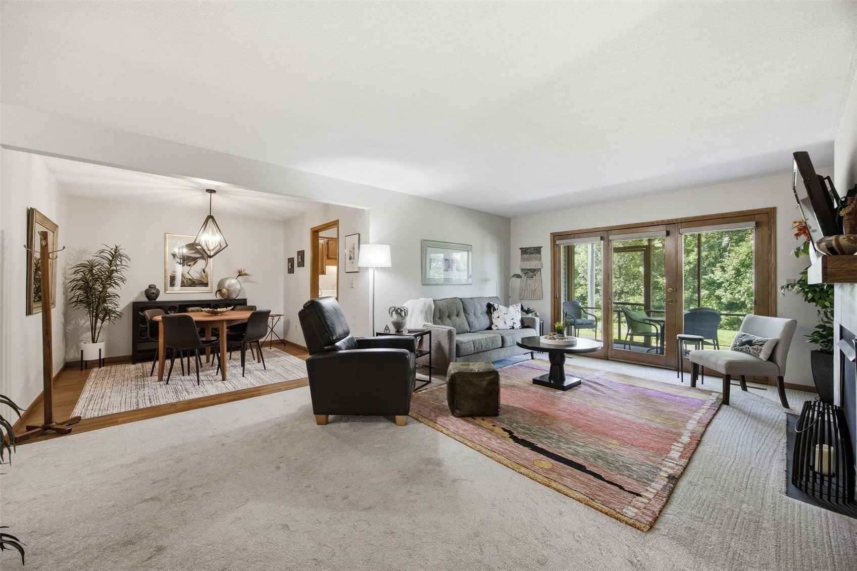 4330 Westchester Drive NE Cedar Rapids IA 52402