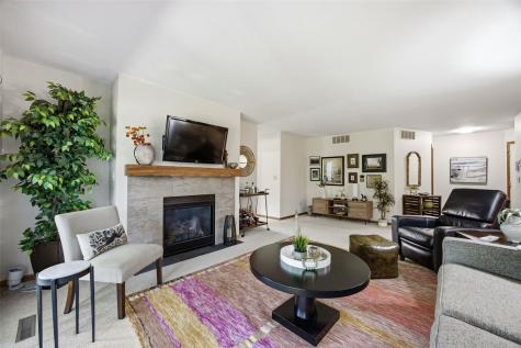 4330 Westchester Drive NE Cedar Rapids IA 52402