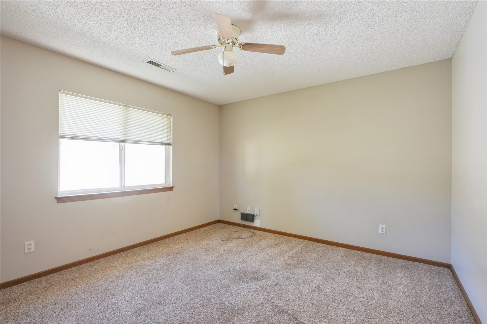 540 Augusta Circle #9 North Liberty IA 52317