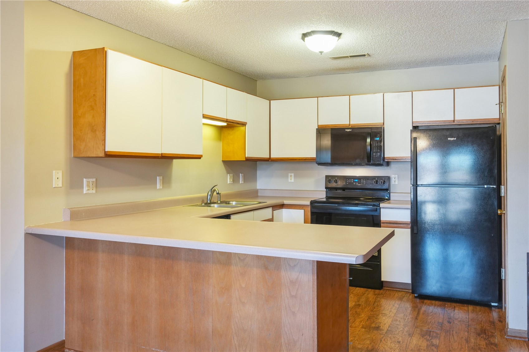 540 Augusta Circle #9 North Liberty IA 52317