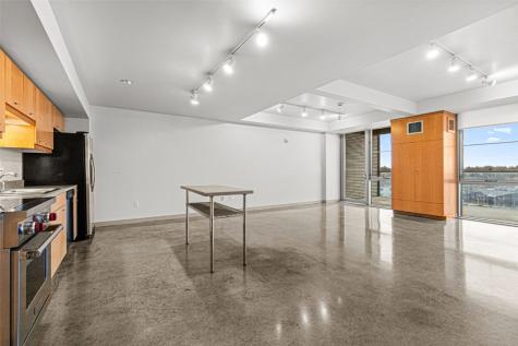 221 E College Street Iowa City IA 52240