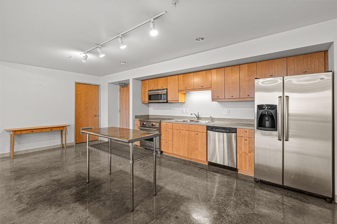 221 E College Street Iowa City IA 52240