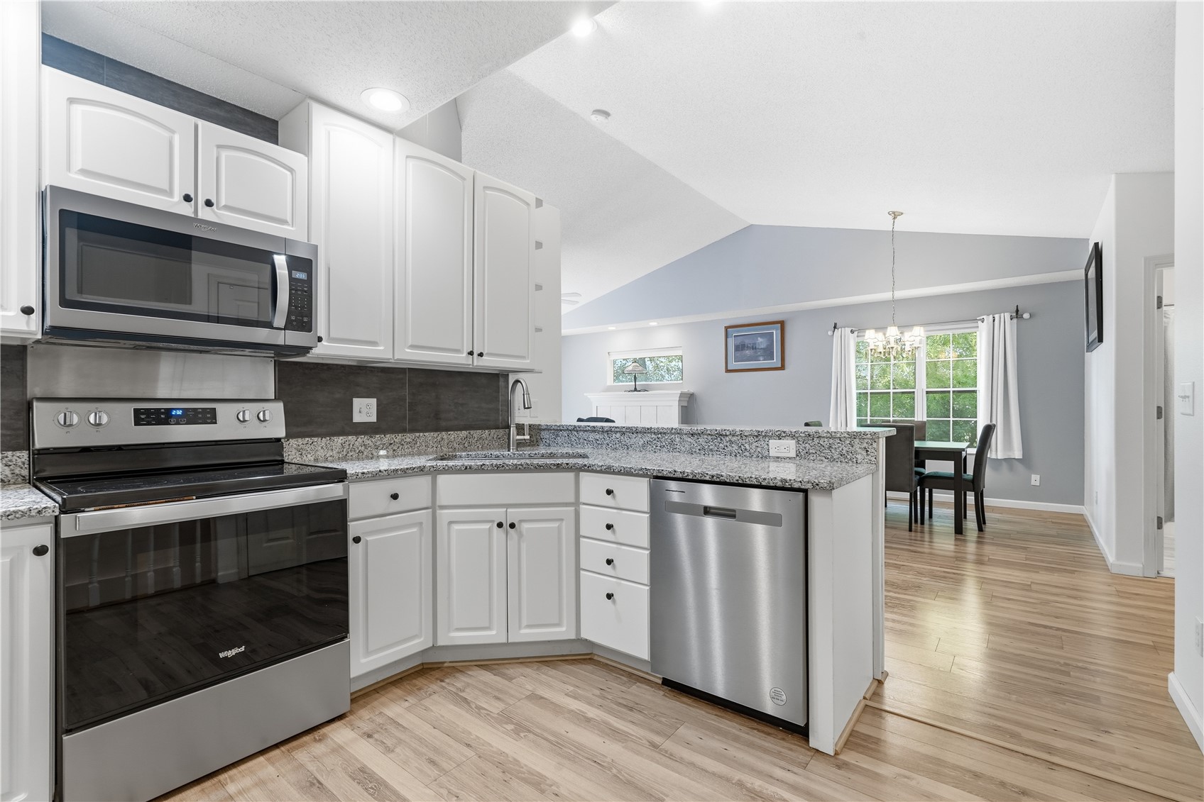 4121 Treeline Ct NE #4121 Cedar Rapids IA 52402