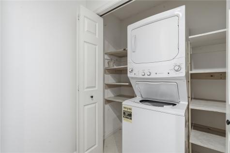 4121 Treeline Ct NE #4121 Cedar Rapids IA 52402
