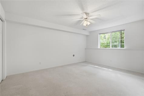 4121 Treeline Ct NE #4121 Cedar Rapids IA 52402