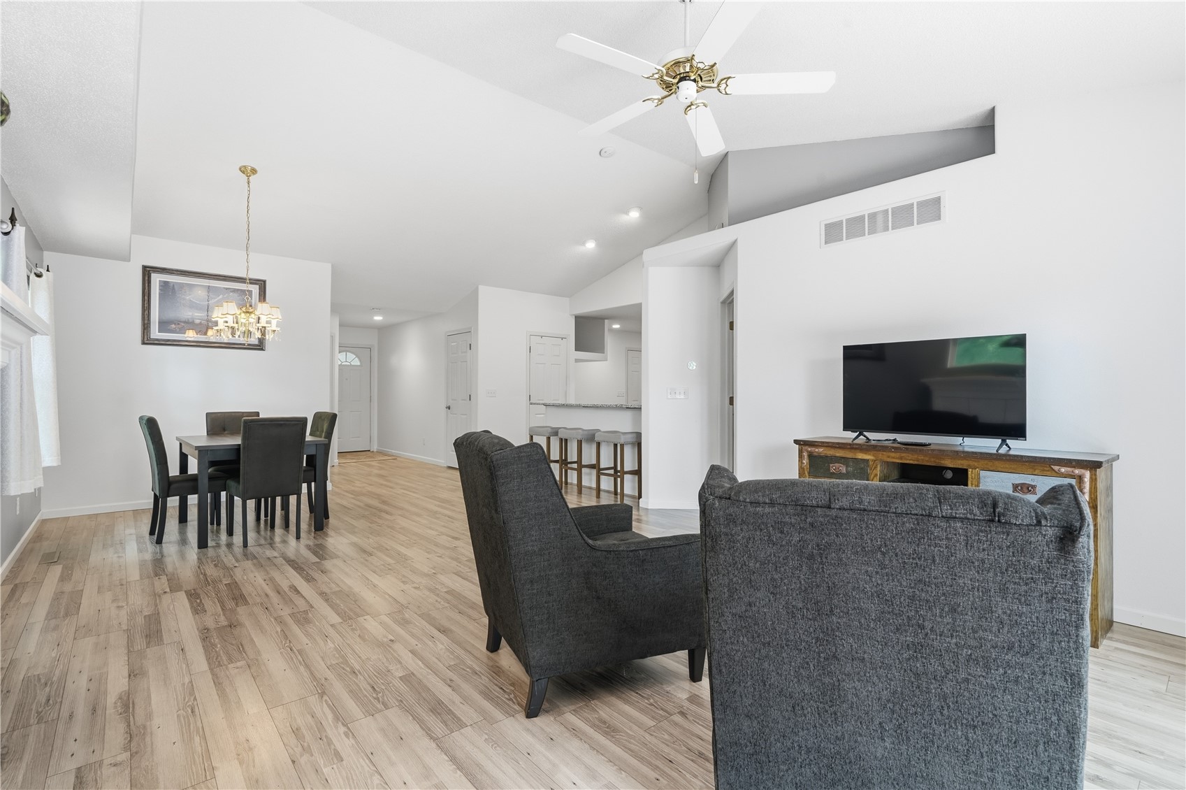 4121 Treeline Ct NE #4121 Cedar Rapids IA 52402