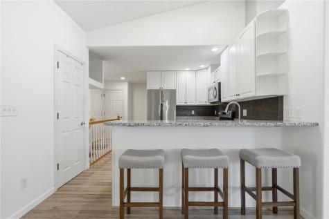 4121 Treeline Ct NE #4121 Cedar Rapids IA 52402