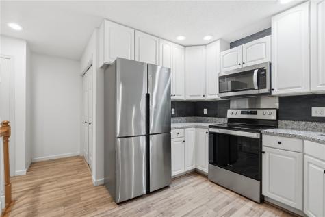 4121 Treeline Ct NE #4121 Cedar Rapids IA 52402