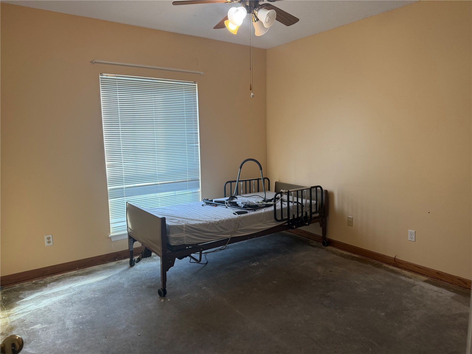 2920 Towne House Drive NE Cedar Rapids IA 52402